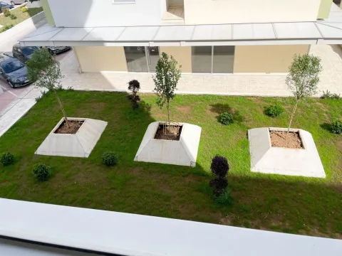 Rent, one bedroom apartment, 40m², Zabjelo, Podgorica - image 11