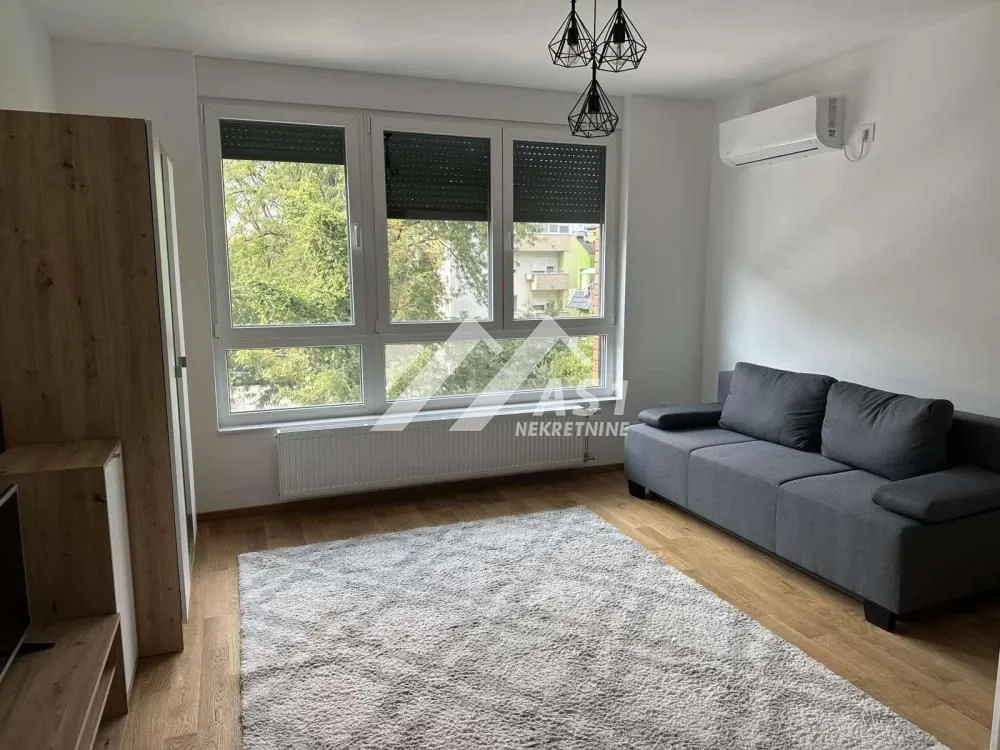 Izdavanje, stan, 25m², Telep, Novi Sad Sve Podlokacije