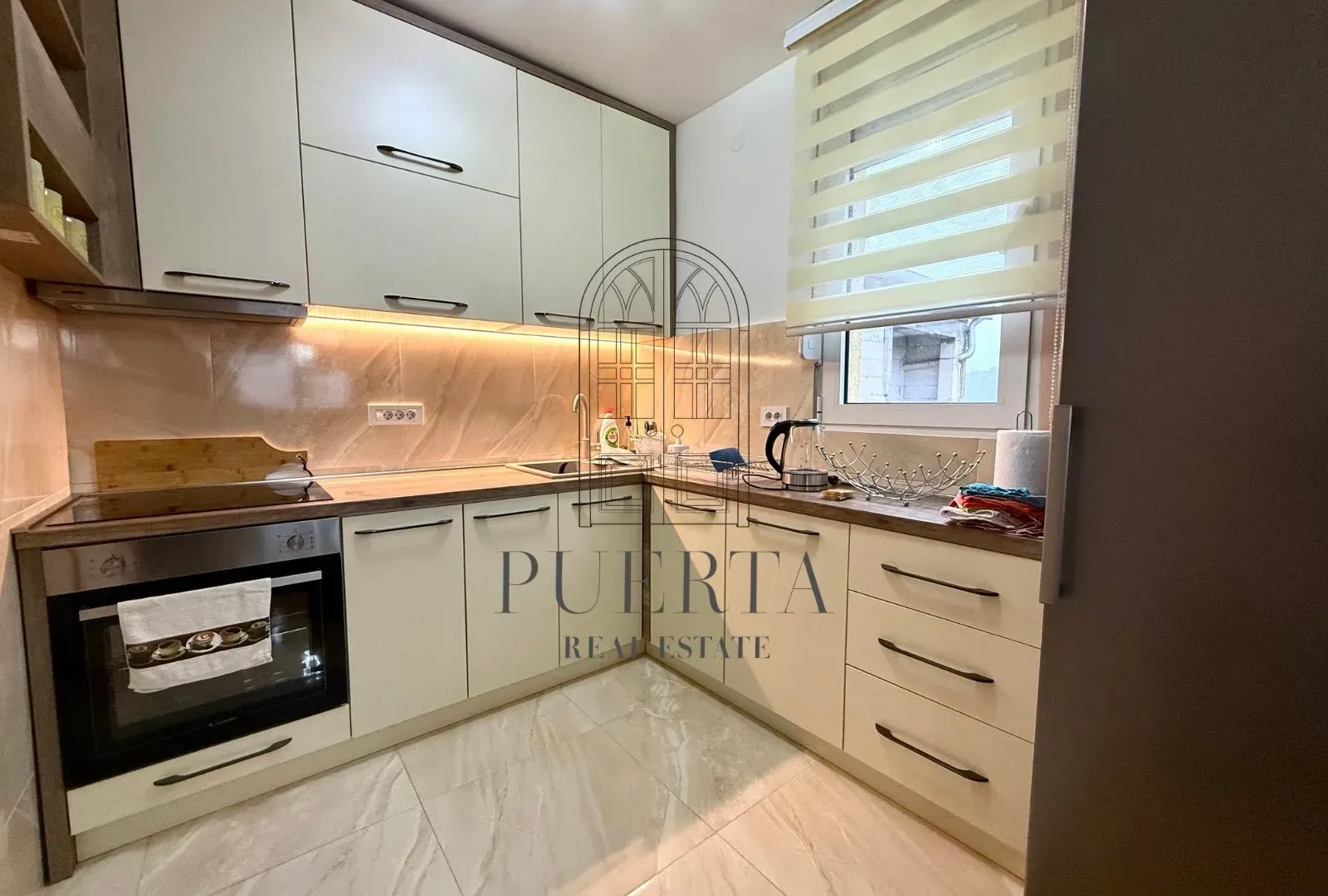 Rent, two bedroom apartment, 78m², Blok 5, Podgorica