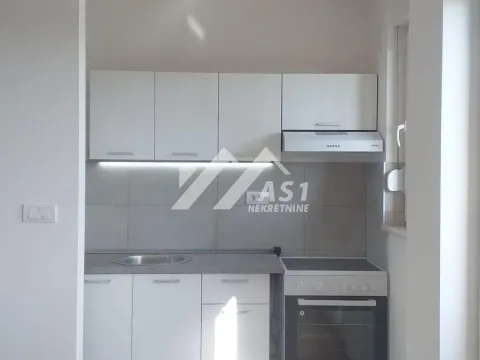 Izdavanje, trosoban stan, 59m², Mišeluk, Petrovaradin - image 4