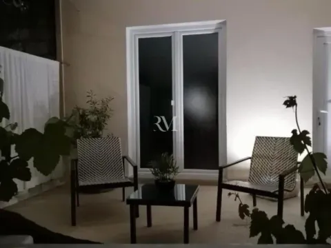 Izdavanje, jednosoban stan, 56m², Seljanovo, Tivat - image 3