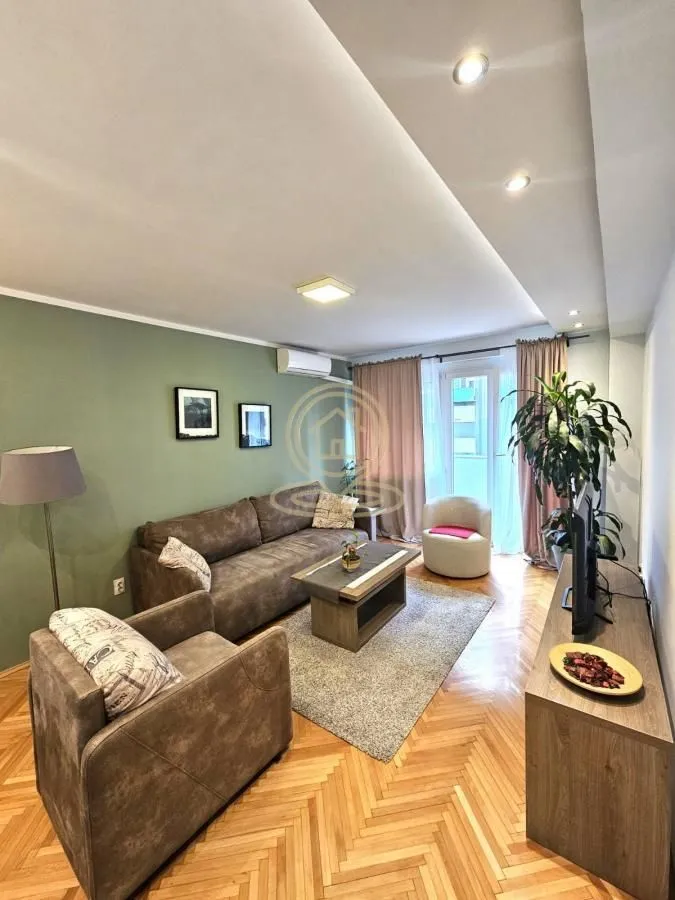 Rent, two bedroom apartment, 55m², Sarajevska, Beograd