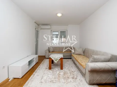 Izdavanje, stan, 50m², Stari Aerodrom, Podgorica - image 1