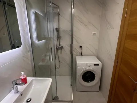 Rent, one bedroom apartment, 45m², New City, Podgorica - image 17