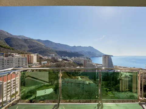 Prodaja, dvosoban stan, 63m², Bečići, Budva