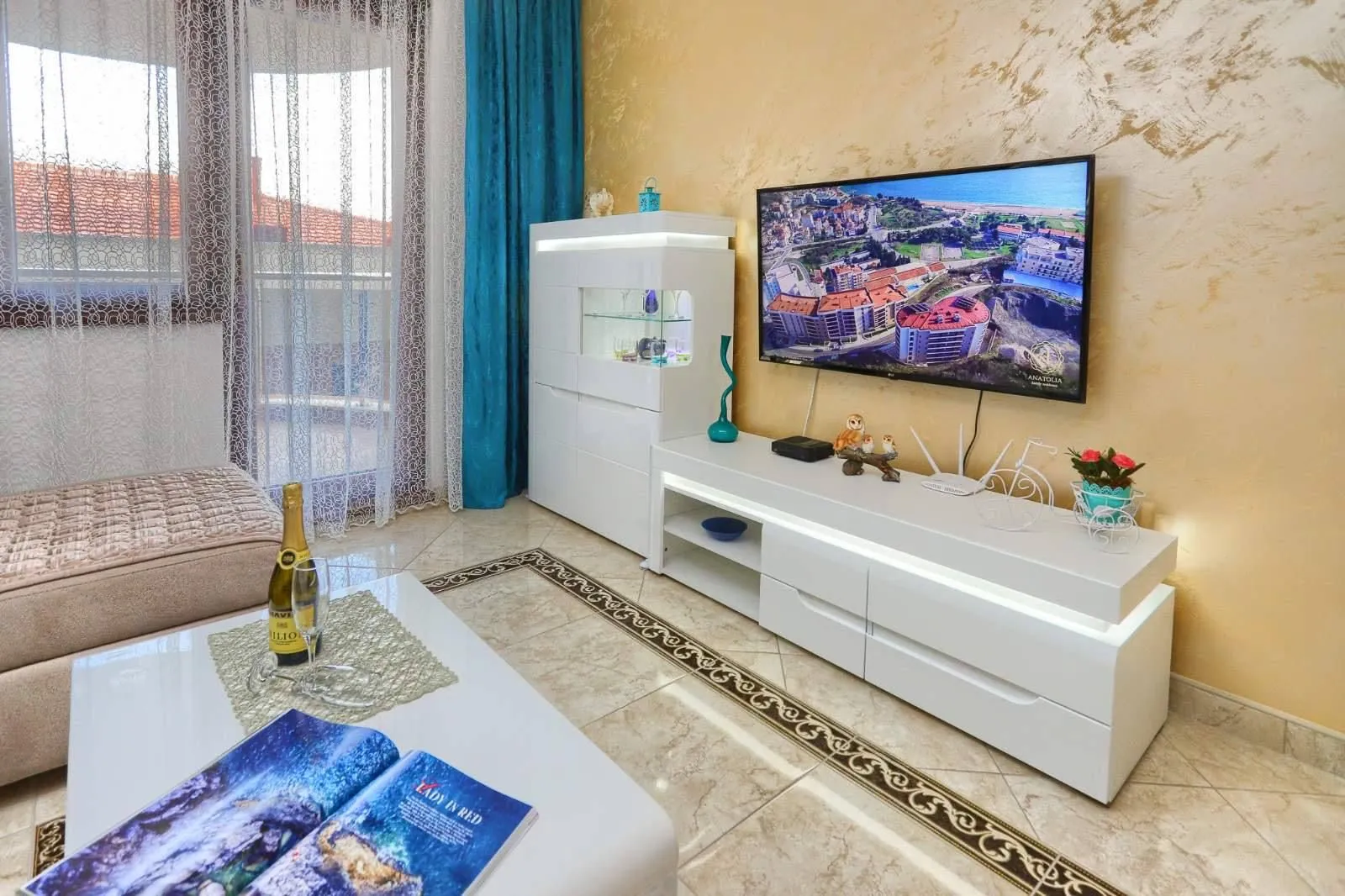 Sale, one bedroom apartment, 58m², Bečići, Budva