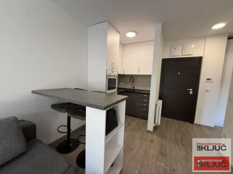 Izdavanje, jednosoban stan, 35m², Grbavica, Novi Sad Sve Podlokacije - image 5