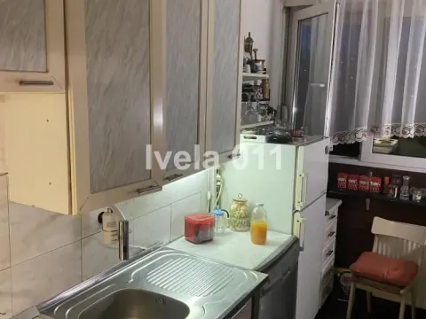 Prodaja, trosoban stan, 80m², Brace Jerković, Voždovac Sve Podlokacije - image 4