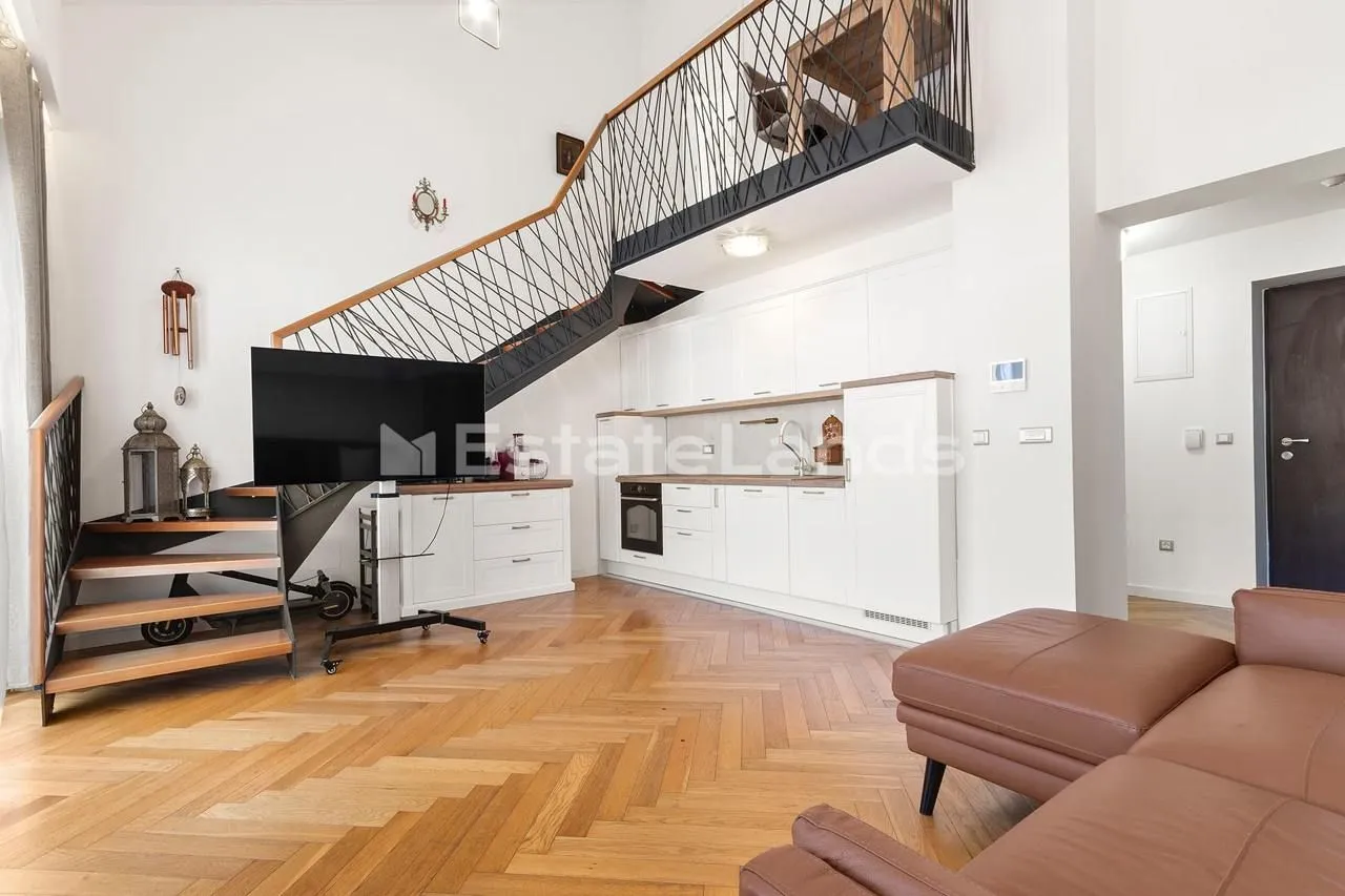 Prodaja, dvosoban stan, 68m², Centar, Tivat