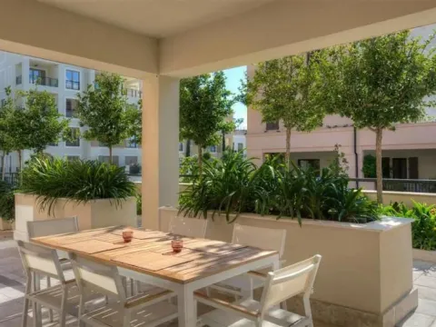 Prodaja, dvosoban stan, 100m², Centar, Tivat - image 14