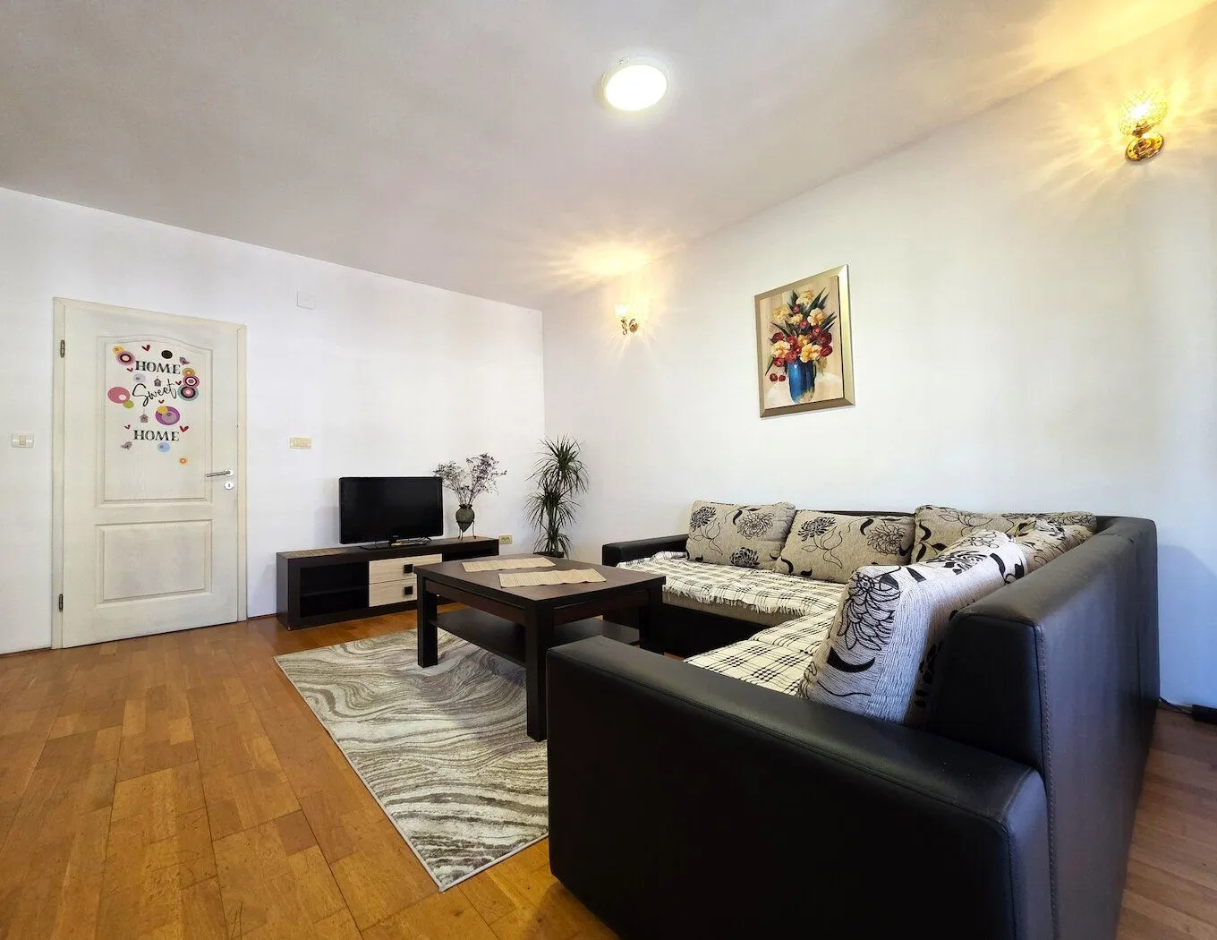 Rent, apartment, 72m², Ljubović, Podgorica