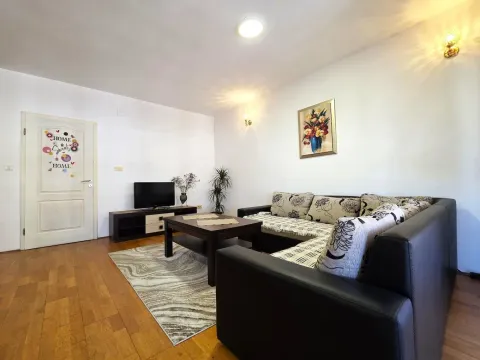 Rent, apartment, 72m², Ljubović, Podgorica - image 2
