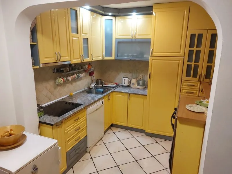 Prodaja, stan, 161m², Zemun Gornji Grad, Zemun Sve Podlokacije