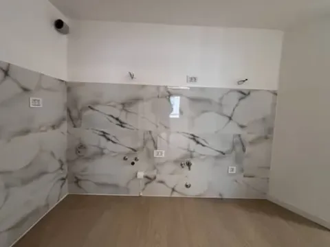 Izdavanje, poslovni prostor, 115m², Savski Venac, Beograd - image 10