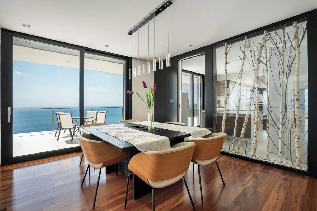 Prodaja, kuća, 1150m², Krimovica, Kotor