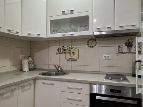 Rent, one bedroom apartment, 40m², Blok 9, Podgorica - image 5