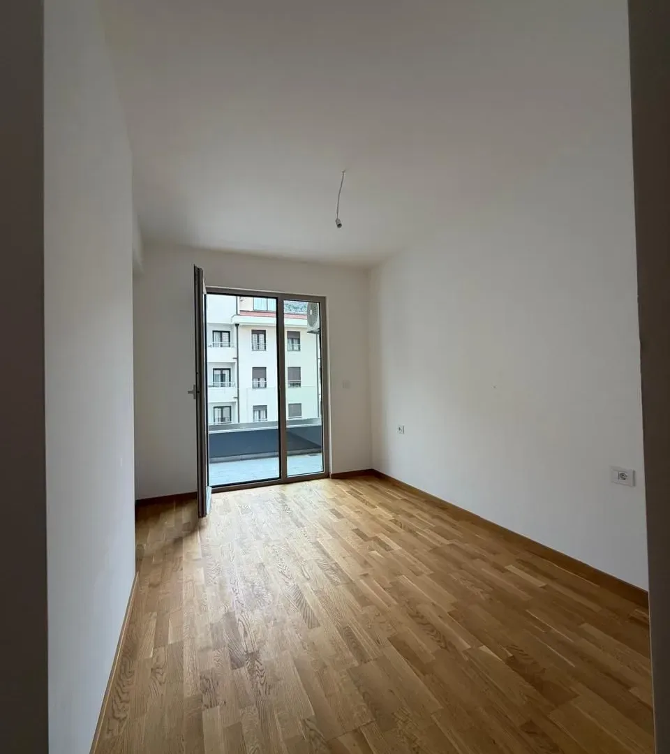 Sale, one bedroom apartment, 44m², Bečići, Budva