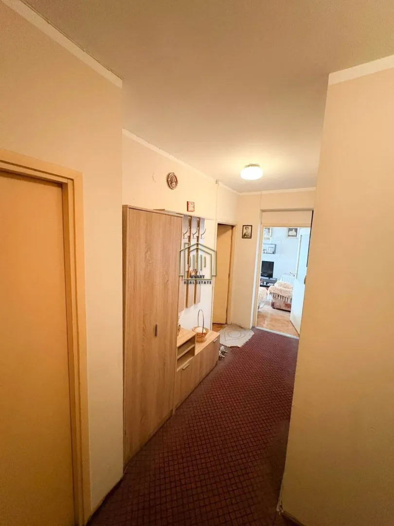 Prodaja, dvosoban stan, 68m², Centar, Nikšić