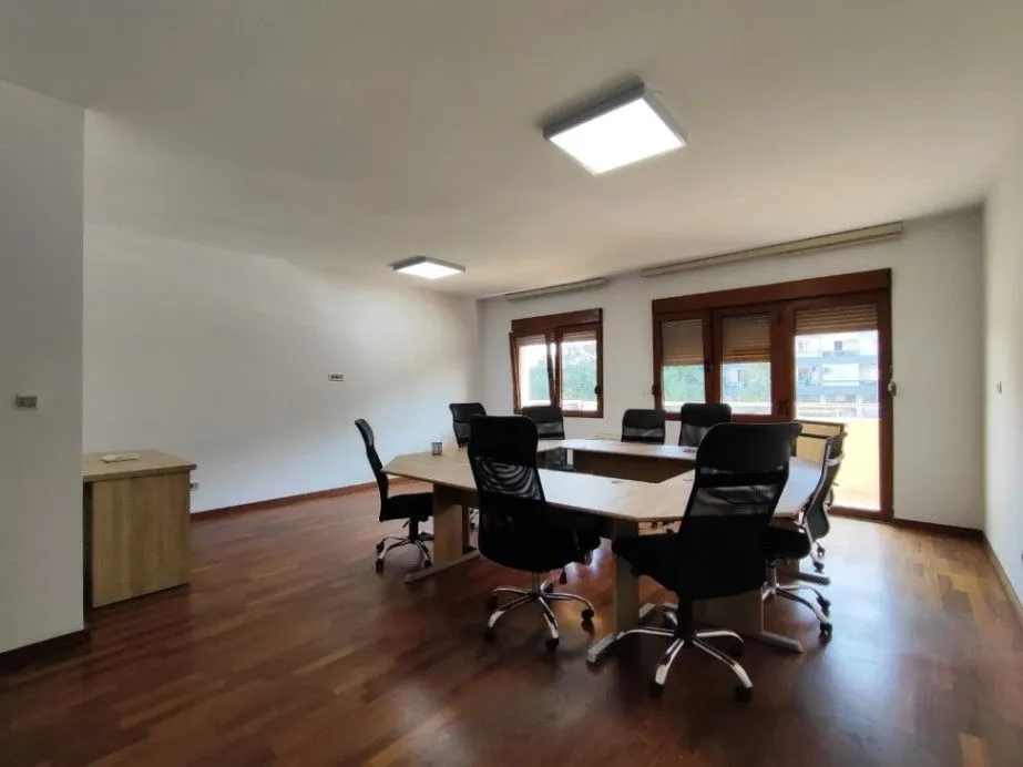 Rent, office space, 105m², Preko Morače, Podgorica