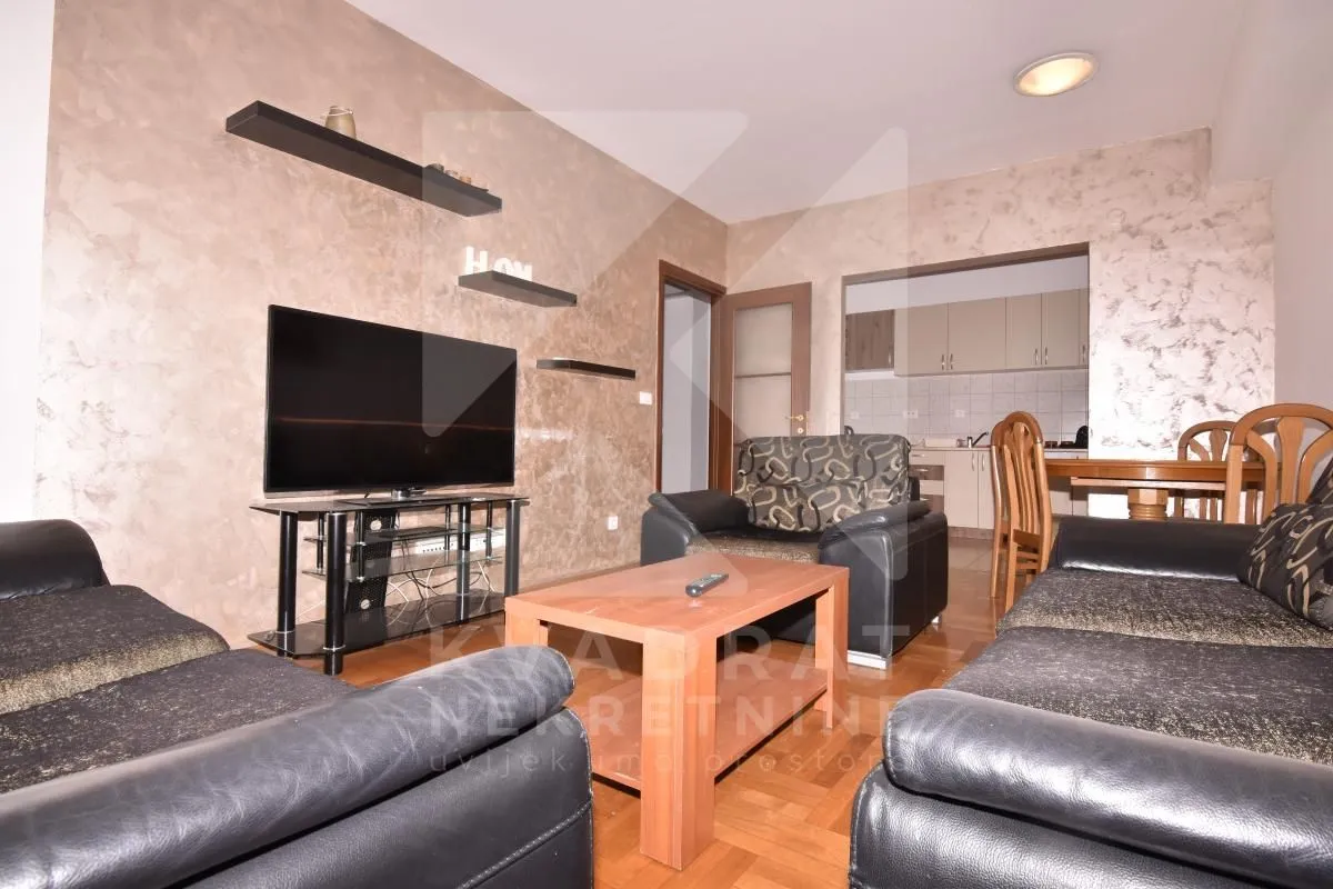 Rent, two bedroom apartment, 82m², City Kvart, Podgorica