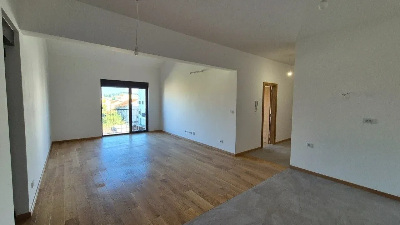 Sale, three bedroom apartment, 98m², Podgorica, Crna Gora