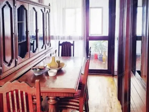 Prodaja, dvosoban stan, 76m², Blok 5, Podgorica - image 2