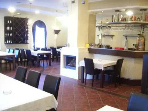 Izdavanje, poslovni prostor, 220m², Vrčin, Grocka - image 5