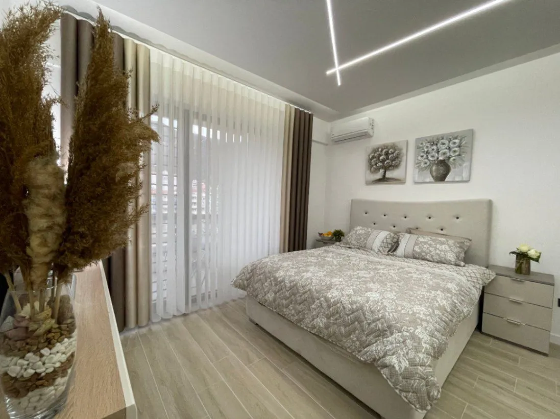 Rent, studio apartment, 27m², Bečići, Budva