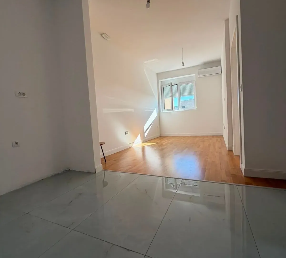 Prodaja, jednosoban stan, 35m², Centar, Bar
