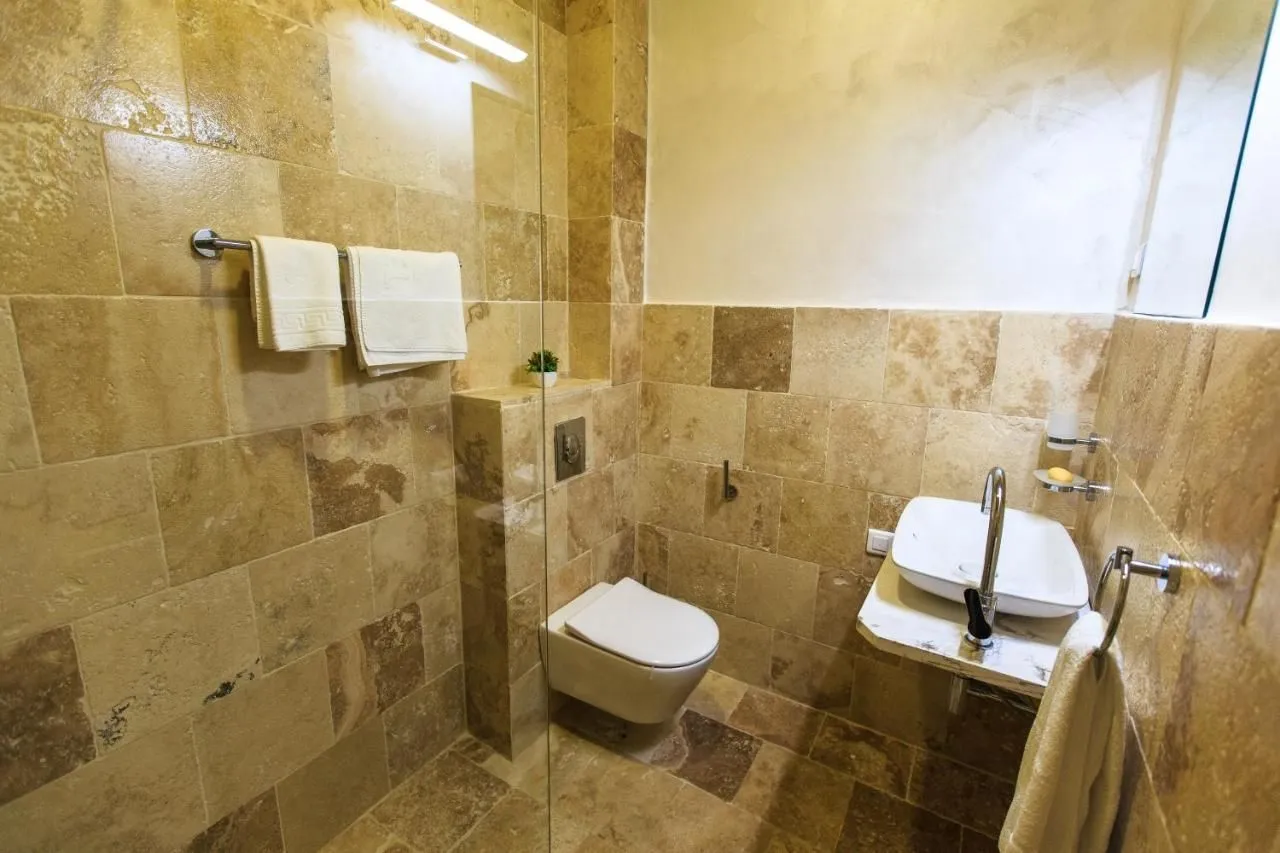 Sale, house, 185m², Reževići, Budva