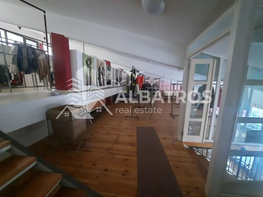 Rent, office space, 710m², Bar, Crna Gora
