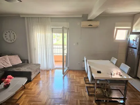 Prodaja, dvosoban stan, 80m², Zagorič, Podgorica - image 12