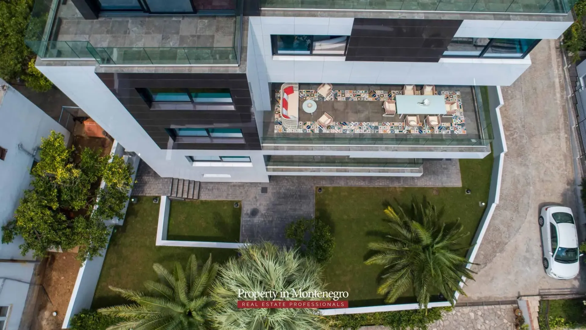Sale, house, 831m², Bečići, Budva
