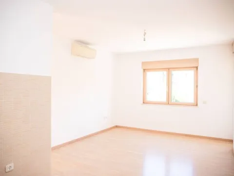 Prodaja, jednosoban stan, 53m², Ivanovići, Budva - image 2