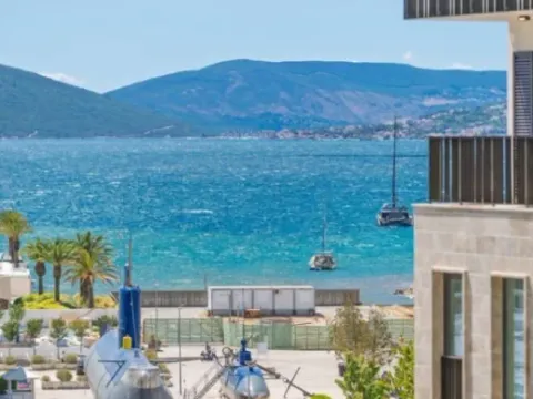 Prodaja, jednosoban stan, 55m², Centar, Tivat - image 4