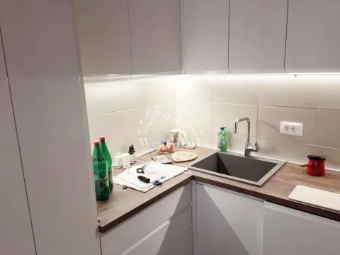 Prodaja, jednosoban stan, 46m², Budva, Crna Gora - image 12