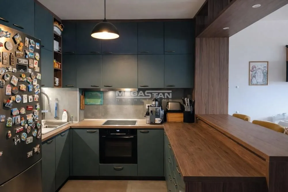Prodaja, trosoban stan, 84m², Čukarica, Beograd