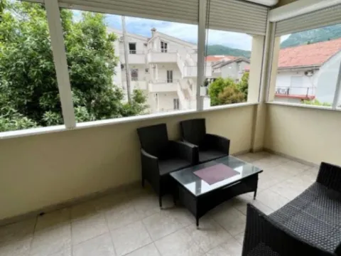 Rent, two bedroom apartment, 120m², Podkošljun, Budva - image 12