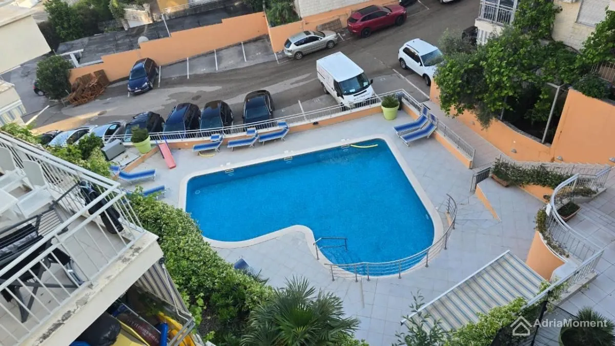 Sale, one bedroom apartment, 50m², Petrovac, Budva