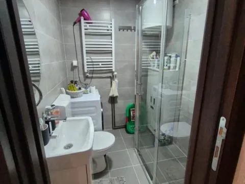 Prodaja, trosoban stan, 93m², Ćuprija, Srbija - image 10