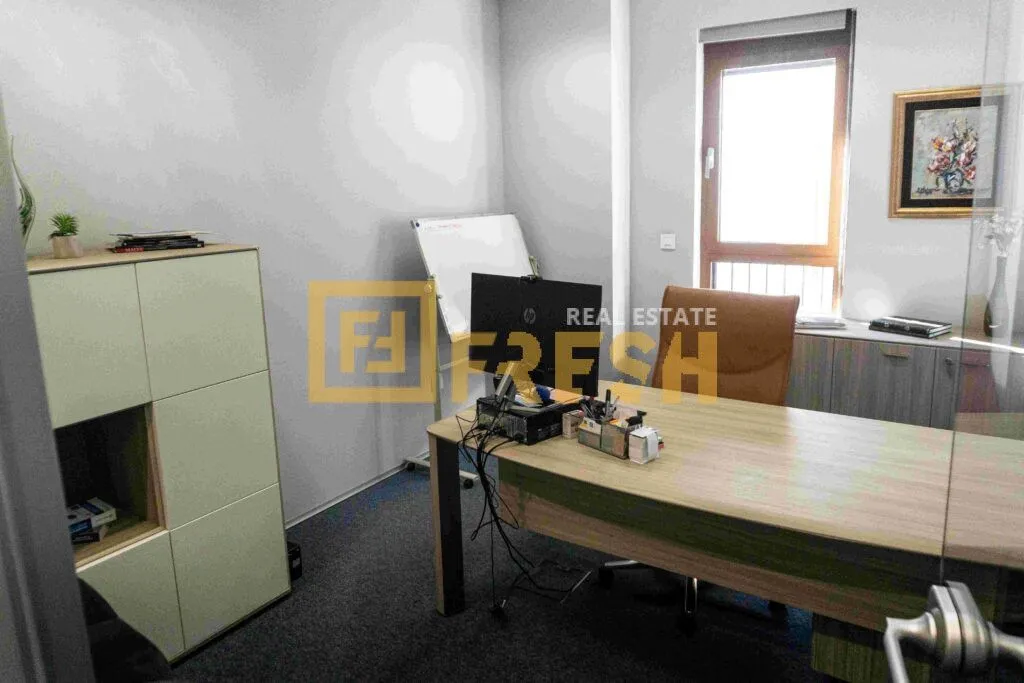 Sale, office space, 156m², Preko Morače, Podgorica