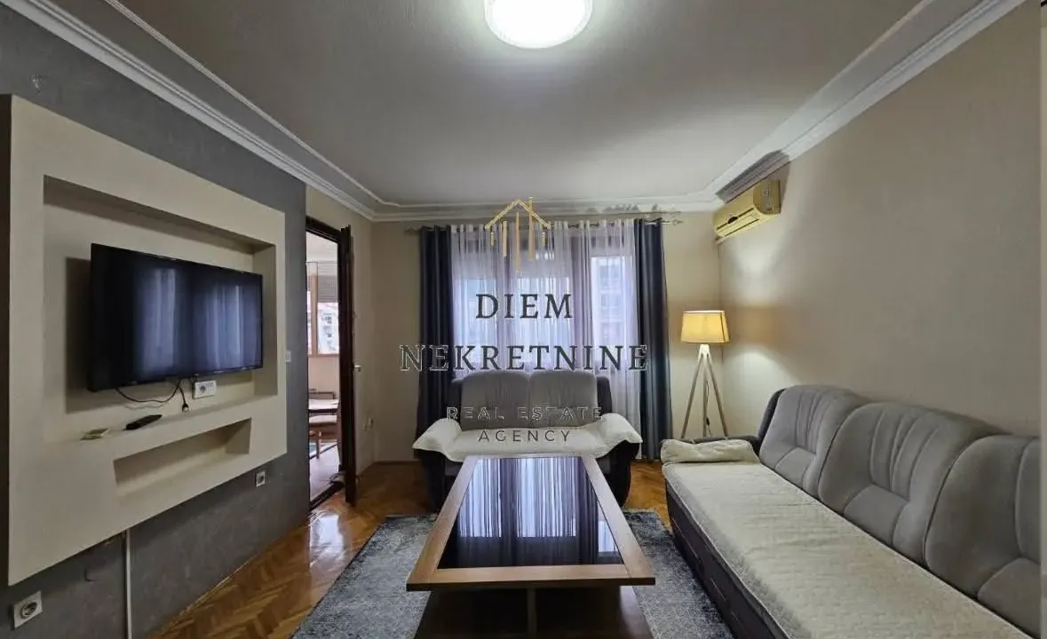 Rent, two bedroom apartment, 92m², Centar, Bar