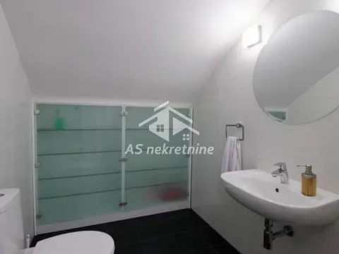 Izdavanje, stan, 160m², Crveni Krst, Beograd - image 29