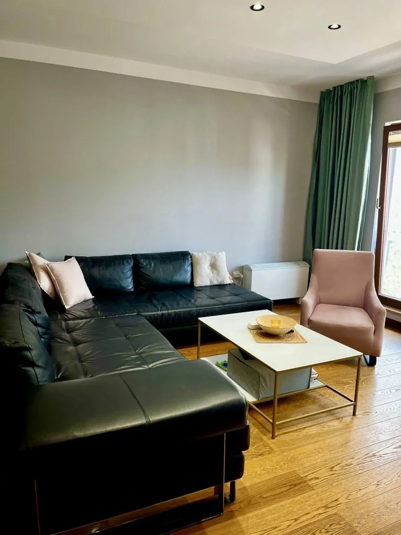 Prodaja, jednosoban stan, 77m², Budva, Crna Gora