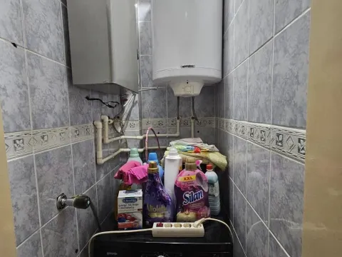 Prodaja, trosoban stan, 65m², Centar, Kragujevac - image 9