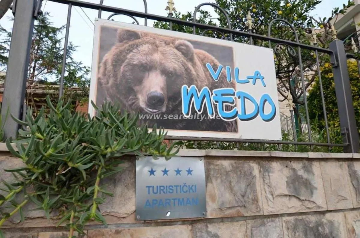 Prodaja, kuća, 105m², Tivat, Crna Gora