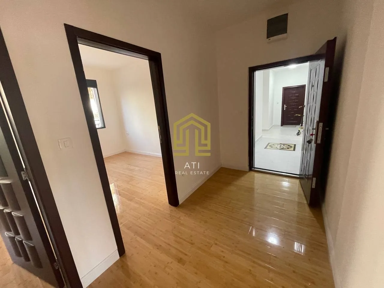 Prodaja, dvosoban stan, 60m², Centar, Budva