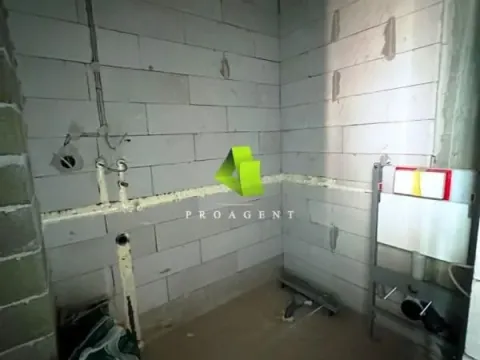 Prodaja, trosoban stan, 70m², Medijana, Niš - image 12