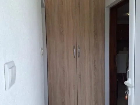 Izdavanje, garsonjera, 35m², Dumidran, Tivat - image 5