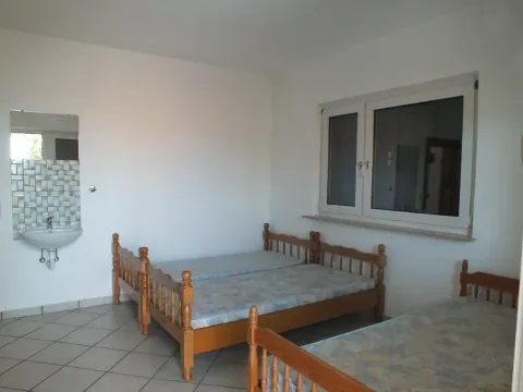 Prodaja, kuća, 107m², Bar, Crna Gora - image 11